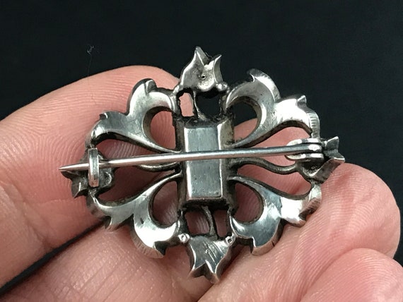 Antique Edwardian to 1920s unmarked silver brooch… - image 2