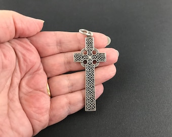 Large Duncan House sterling silver Father Duncan Celtic Cross pendant