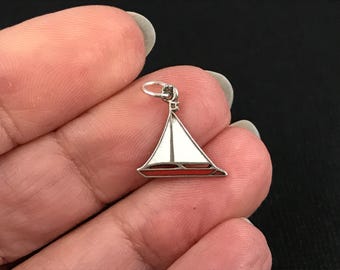 Tiny vintage 900 silver and enamel sailing boat bracelet charm