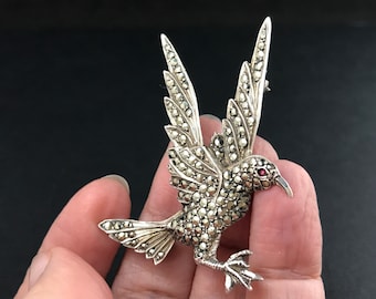 Vintage 1940s or 1950s 925 sterling silver and marcasite eagle statement brooch, bird in flight, bird of prey