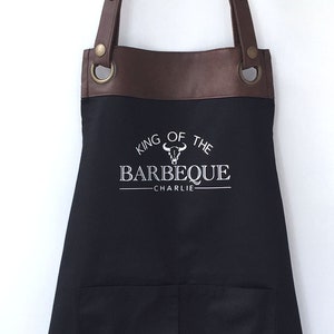 Premium Faux Leather Trim BBQ Apron with Pockets, Personalised Name - Dad, Husband, Grandad / Fathers Day /Birthday gift UK -FREE Uk Postage