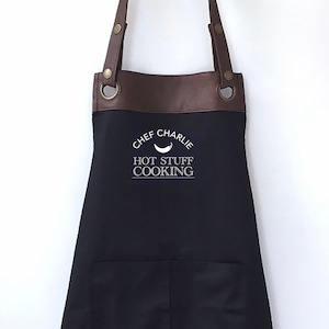 Delantal de primera calidad con ribete de piel sintética y bolsillos, personalizado. Regalo de cumpleaños para papá, esposo, novio o esposa (Reino Unido). Envío gratuito.