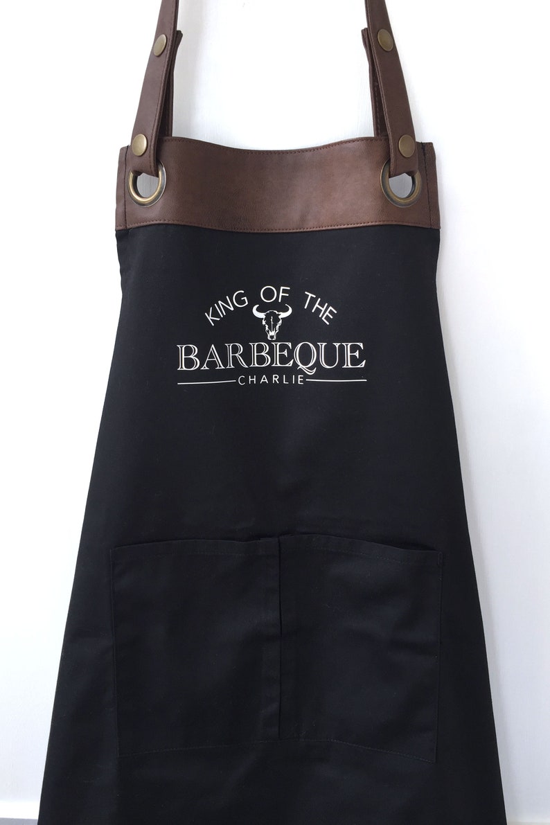 Premium Faux Leather Trim BBQ Apron with Pockets, Personalised Name Dad, Husband, Grandad / Fathers Day /Birthday gift UK FREE Uk Postage image 2