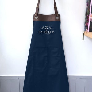 Premium Faux Leather Trim BBQ Apron with Pockets, Personalised Name Dad, Husband, Grandad / Fathers Day /Birthday gift UK FREE Uk Postage image 4