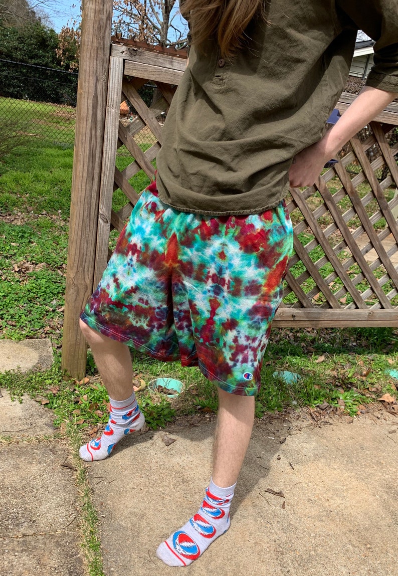 Champion Shorts Psychedelic Glow Symmetry Alien Mindscape Medium Handmade Ice Tie Dye Hippie Festival Trippy Shakedown Lot T Shirt