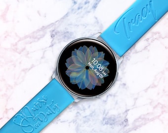 Cinturino personalizzato per l&#39;infermiere di turno da 20 mm compatibile con Samsung Watch Galaxy Active / Active2 / Gear S4 Cinturino in silicone inciso Monogramma