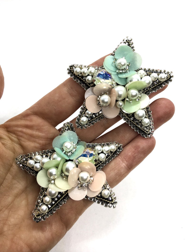 Holiday gifts for Peals sequins set jewelry brooches Beaded jewelry star with flowers Handmade women brooches pins Stars brooch pin