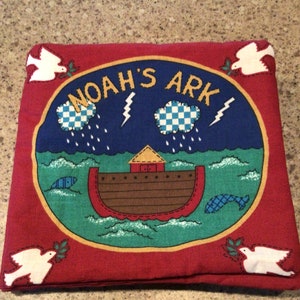 Vintage Noah’s Ark fabric book-Christian book-soft book-quiet book-measures 8x7 inches-Bible Story-8 pages