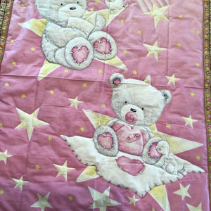 Adorable teddy bear baby quilt-hand quilted baby quilt-measures 43.5x35 inches-