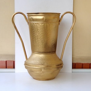 Italy large Umbrella Stand Vase Plant Large ornate,  golden metal, Umbrella Stand, outdoor farmhouse rustic decor Weight 2900gr