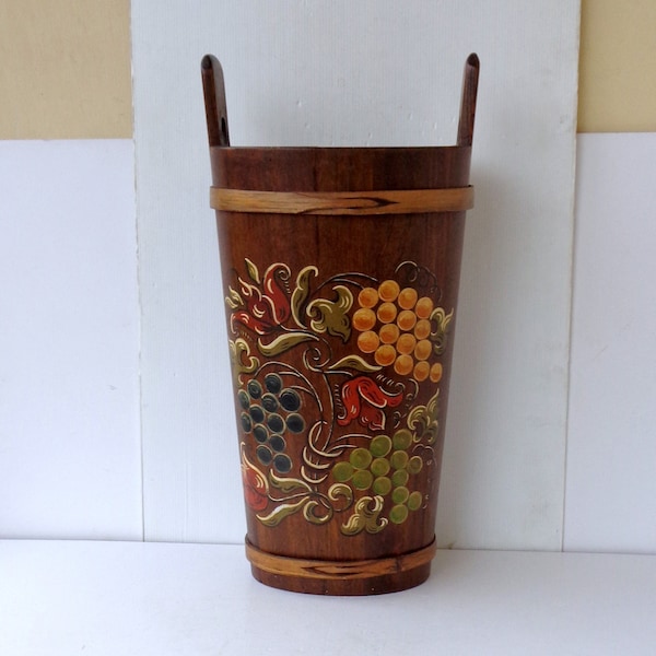 Vintage  umbrella stand, in solid wood,hand painted,  total height 61cm, width 28.5cm, depth 21cm weight 1900gr