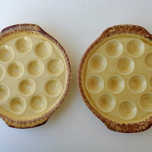 2 Snail plates, in Gien porcelain, oven dishes for two dozen snails, France 1970s, with special spaces for presenting snails diameter 21cm