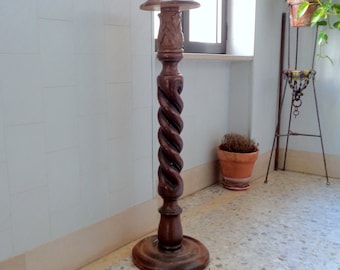 Ancienne colonne salomonienne torsadée en bois, vintage Italie des années 60, hauteur 108 cm, poids 8 kg, diamètre de la base 37 cm Bon état !