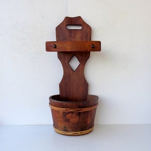 Vintage  umbrella stand, in solid wood,  total height 63cm, width 28cm, depth 23cm weight 1940gr
