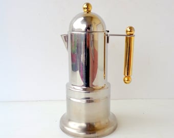 4 CUPS, Kontessa Vev Vigano coffee maker, in 18/10 stainless steel height 21 cm base diameter 10 cm weight 689 grams capacity 280 ml