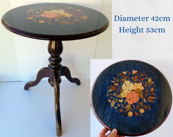Texas Victorian 1860/'s Walnut Round Coffee Table Museum Deaccession Tyler