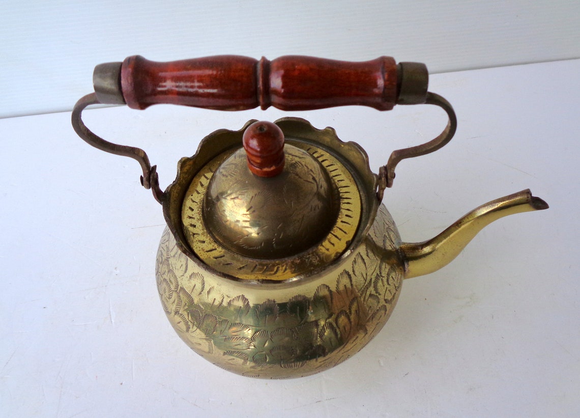 The Old Brass Teapot Fully Chiseled Vintage Italy 1940s Etsy