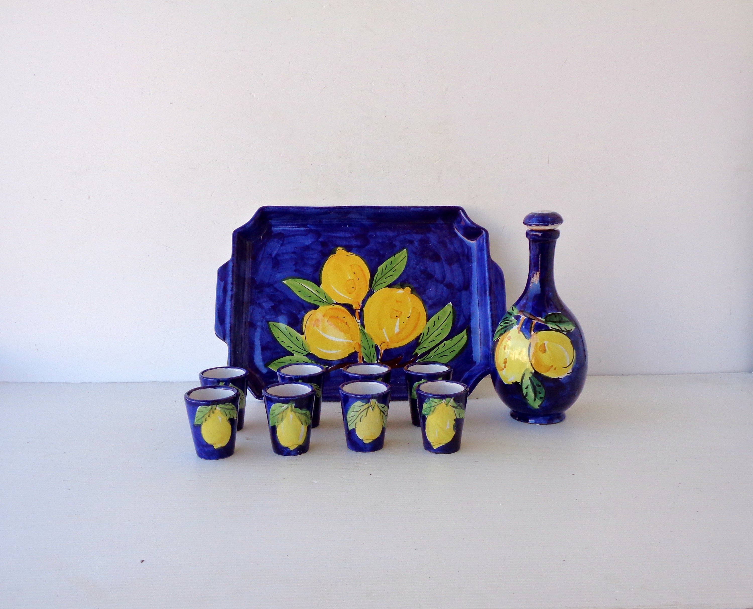 Limoncello 100% natural with ceramic glasses of Vietri sul Mare,  hand-painted