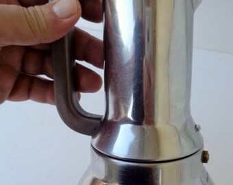 Alessi 9090/1 - Design Stovetop Espresso Cafetera de acero inoxidable  18/10, pulido con espejo, 1 taza