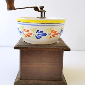 Vintage Italy coffee grinder, utensil to mince the coffee, in wood,  brass and porcelain,  Italian-style coffee grinder