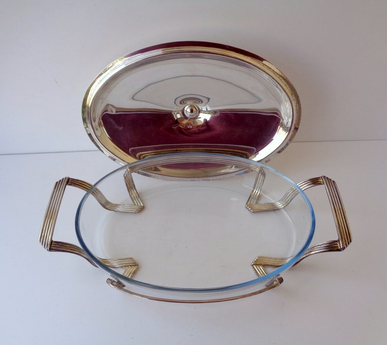 plat de service en verre avec couvercle argenté et structure porteuse argentée longueur avec poignées 43 cm largeur 26 cm image 10