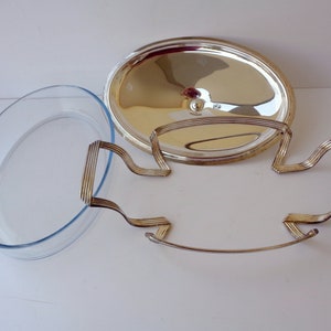 plat de service en verre avec couvercle argenté et structure porteuse argentée longueur avec poignées 43 cm largeur 26 cm image 4