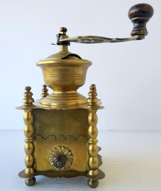 Vintage Italy Coffee Grinder, Utensil to Mince the Coffee,in Heavy
