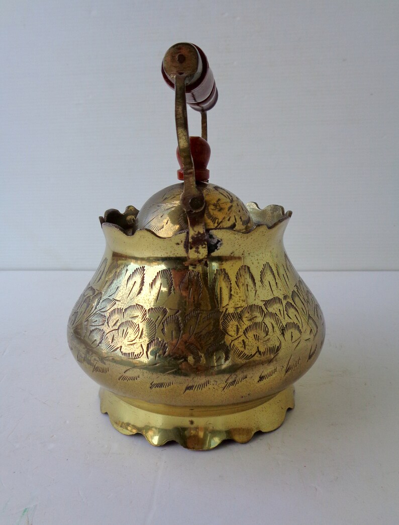 The Old Brass Teapot Fully Chiseled Vintage Italy 1940s Etsy