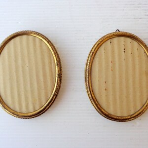 2 Antique  Italian brass ornate  frame oval classic vintage home decor, wall hanging brass pictures frame decor