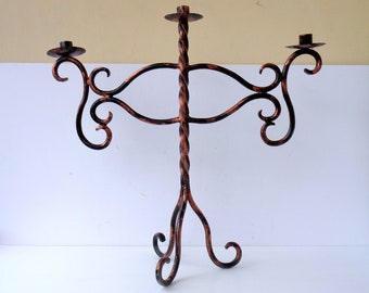 Ground support candle holder in coppered wrought iron, handmade, Vintage Italy, height 58cm, width 60cm, weight 3100gr