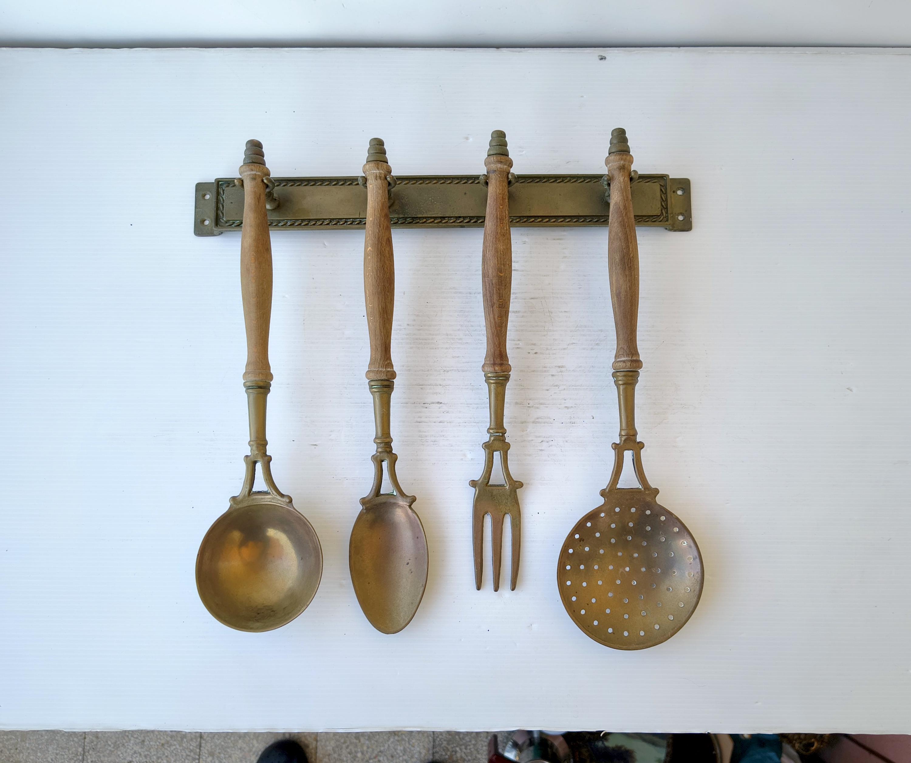 アンティーク装飾、古い真鍮、調理器具セット、真鍮製、壁掛け、フック