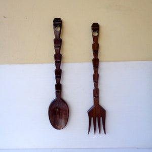 Decorative cutlery in hand-crafted vintage 70s wood for restaurants, bars or homes, length 60 cm