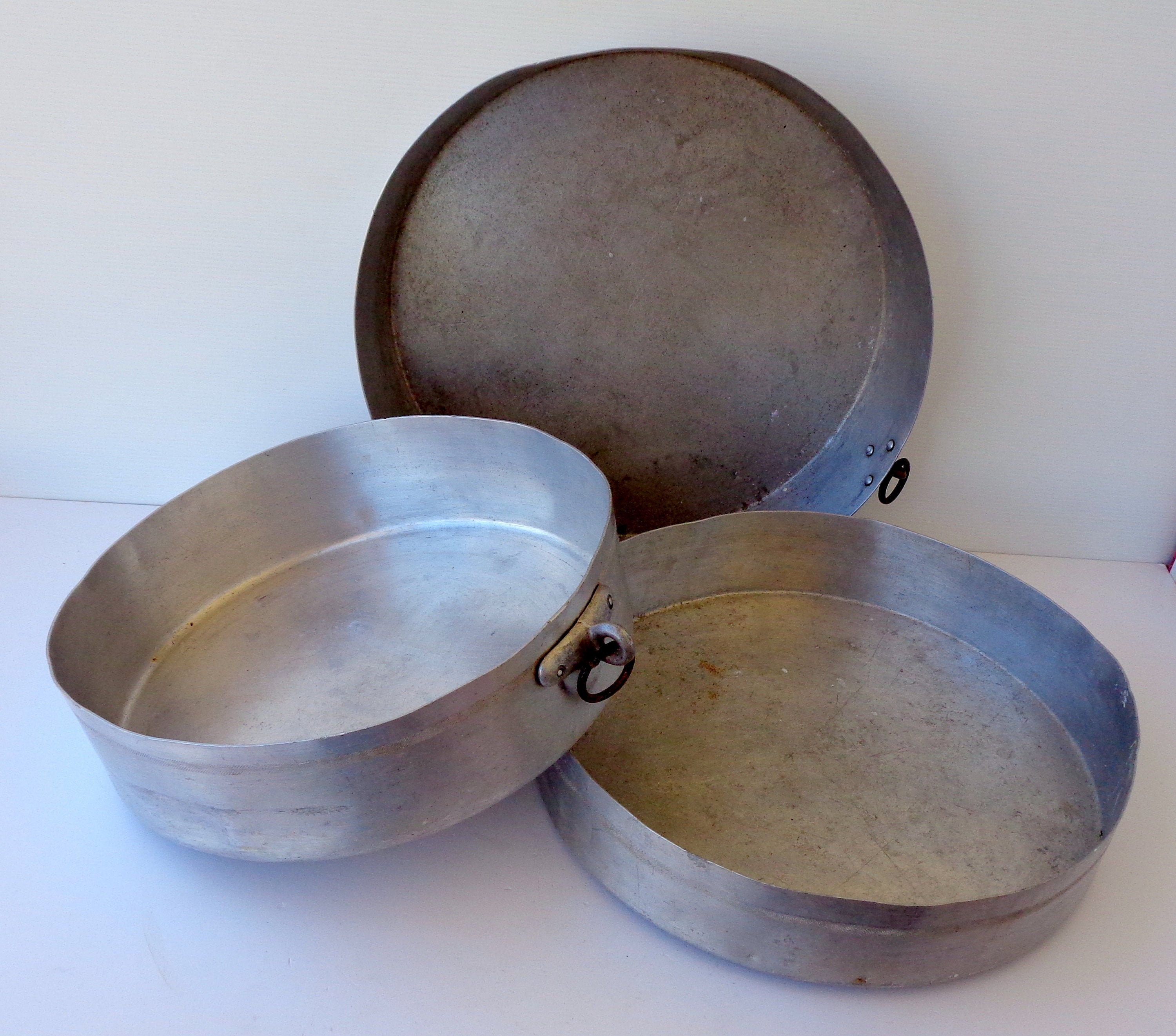 3 Old round oven pans in antique Aluminum Vintage Italian Etsy