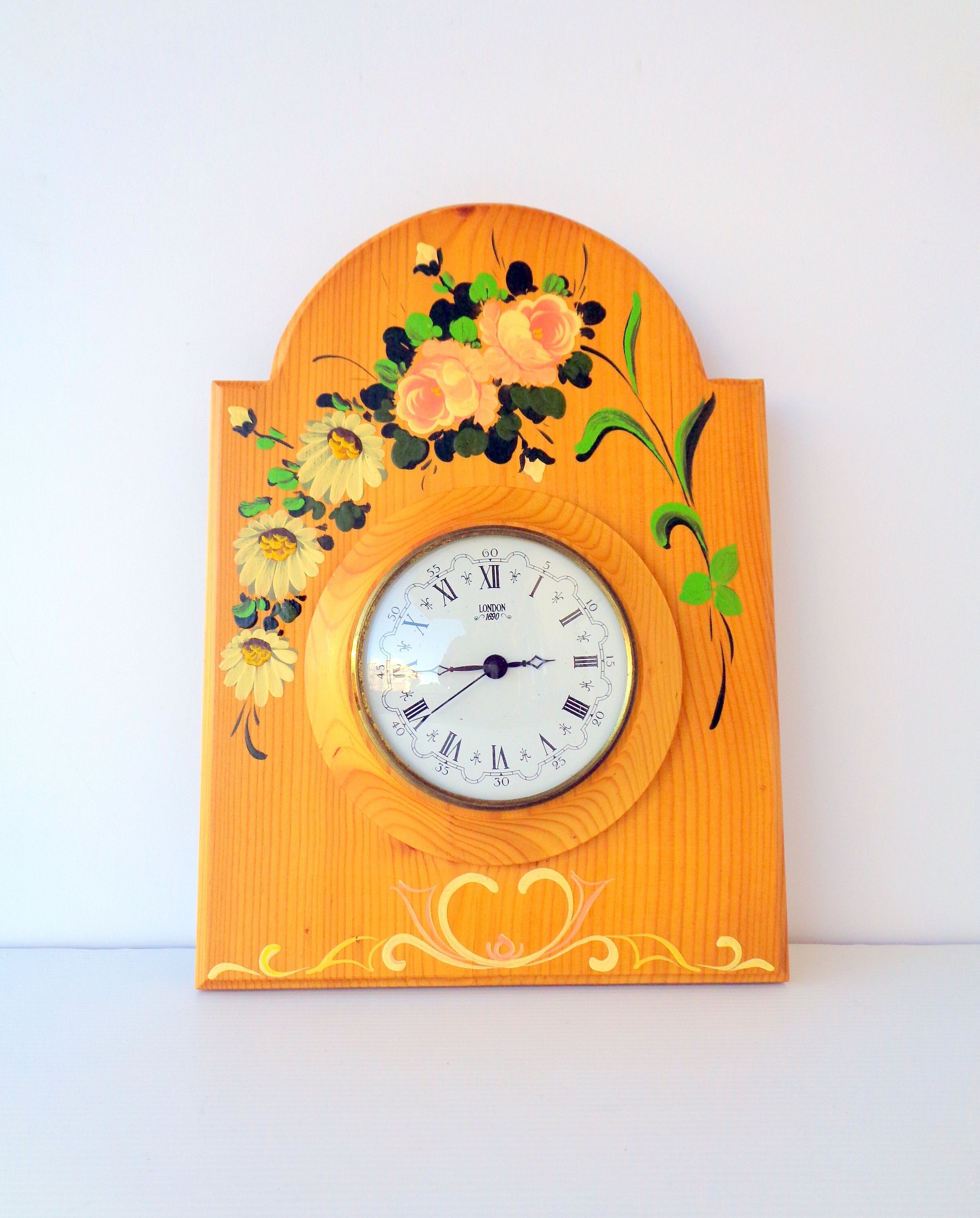 Old Wall Clock in Wood Hand Painted 32.5 Height 24cm Etsy