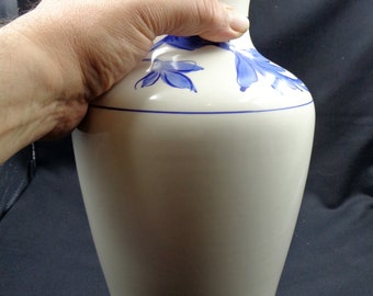 陶器の花瓶、花飾り付き、手作り、ヴィンテージイタリア 90 年代 陶器の花瓶、花飾り付き、手作り、ヴィンテージイタリア 90 年代