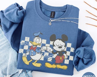 Sudadera vintage a cuadros de Mickey y Donald, sudadera con capucha de Disney Friends con puños chocados, conjunto para mejores amigas