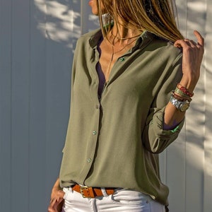 Minimalist Top-long Sleeved Top 