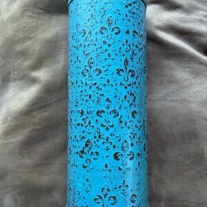Recipiente de flor de lis de 13 x 5 pulg. Shabby Chic, pintado a mano, verde azulado desgastado