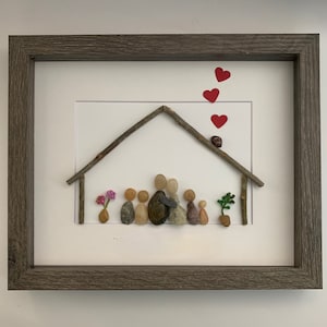 Family pebble art, new home gift, housewarming gift, pebble art family with pets, personalized gift, gift for family, picture friends family