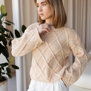 beige crochet merino wool sweater women, cable knit fall sweater, knitwear,  chunky knit alpaca sweater pullover, knitted sweater