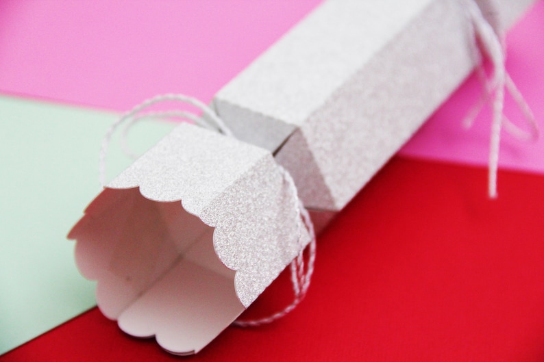 Cracker With Scalloped Edge SVG Christmas Cracker Template - Etsy UK