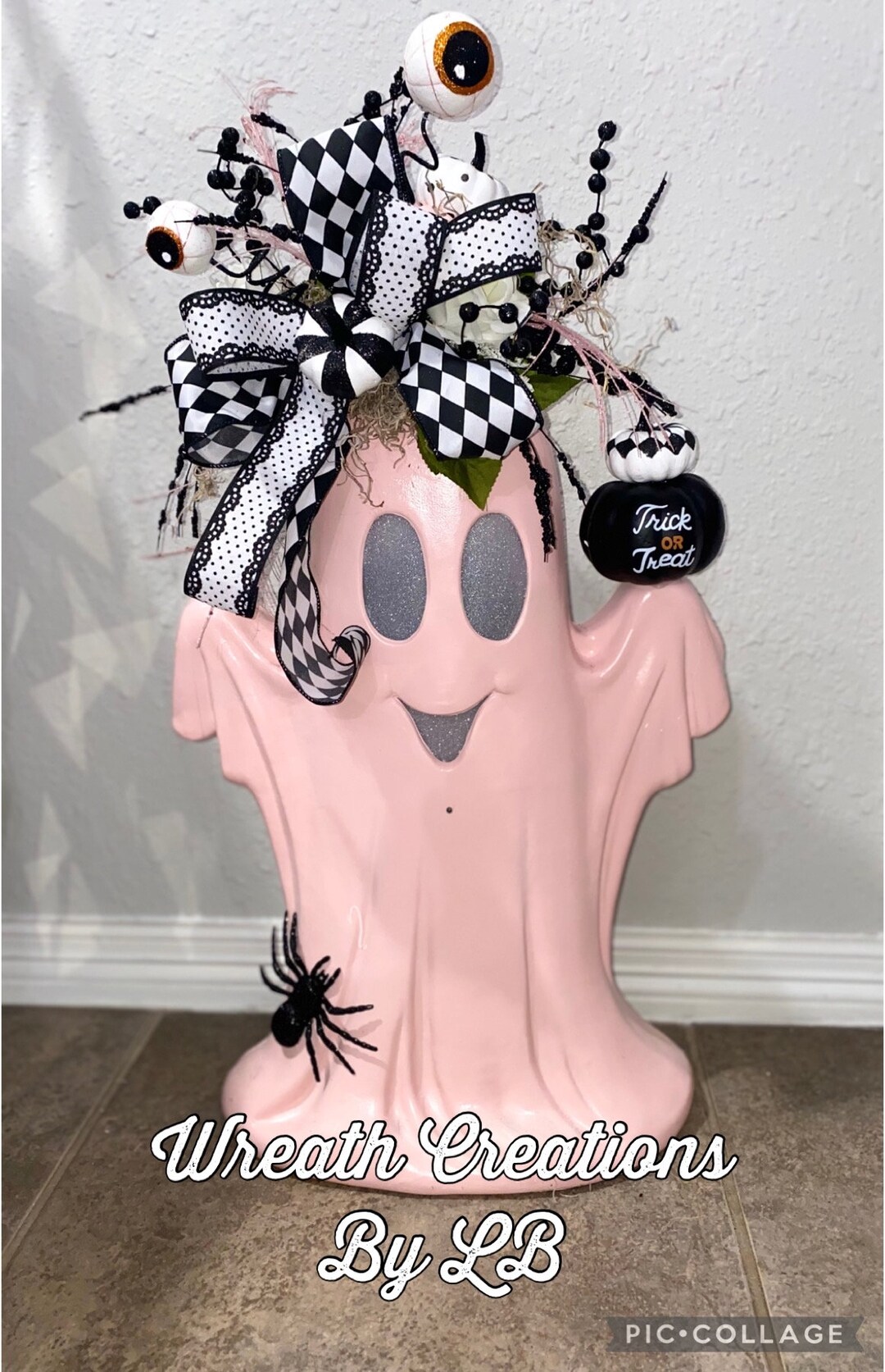 Pink Ghost Door Hanger, Light up Ghost Decor, Ghost Halloween Wreath