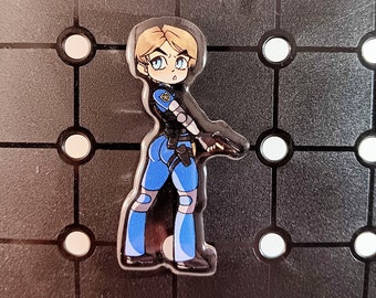 RE2 Leon Kennedy Chibi Pin - Resident Evil Acrylic Pin Faux Enamel Ida Bag, RE4R, Zombie RPD Kawaii Horror Twink Fan Art
