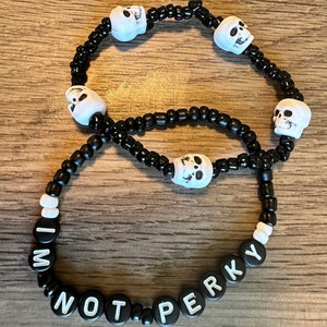 Non sono Perky - Ispirato a Wednesday Addams/La famiglia Addams/Halloween
