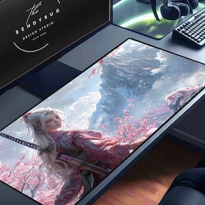 Sakura Anime Schreibtischmatte: Japanisches Gaming Mauspad