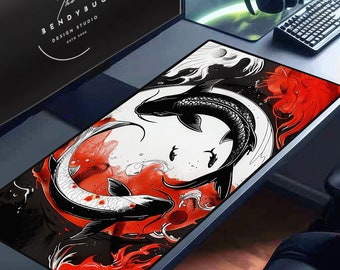 Koi Ying-Yang Schreibtischunterlage: Japanisches Mauspad, Gaming Decor