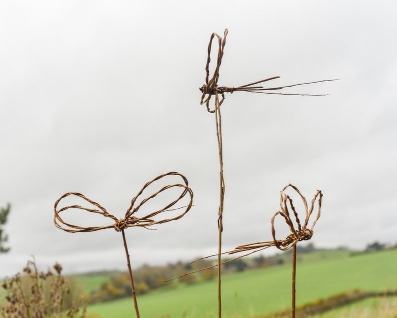 Hovering Willow Dragonfly Sculpture house plant decorations set of 3 small