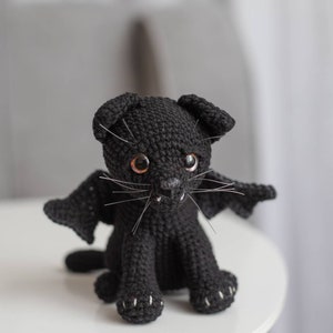 Black cat crochet pattern, amigurumi Halloween pattern, Halloween Kitten, Vampire cat, BatCat image 8