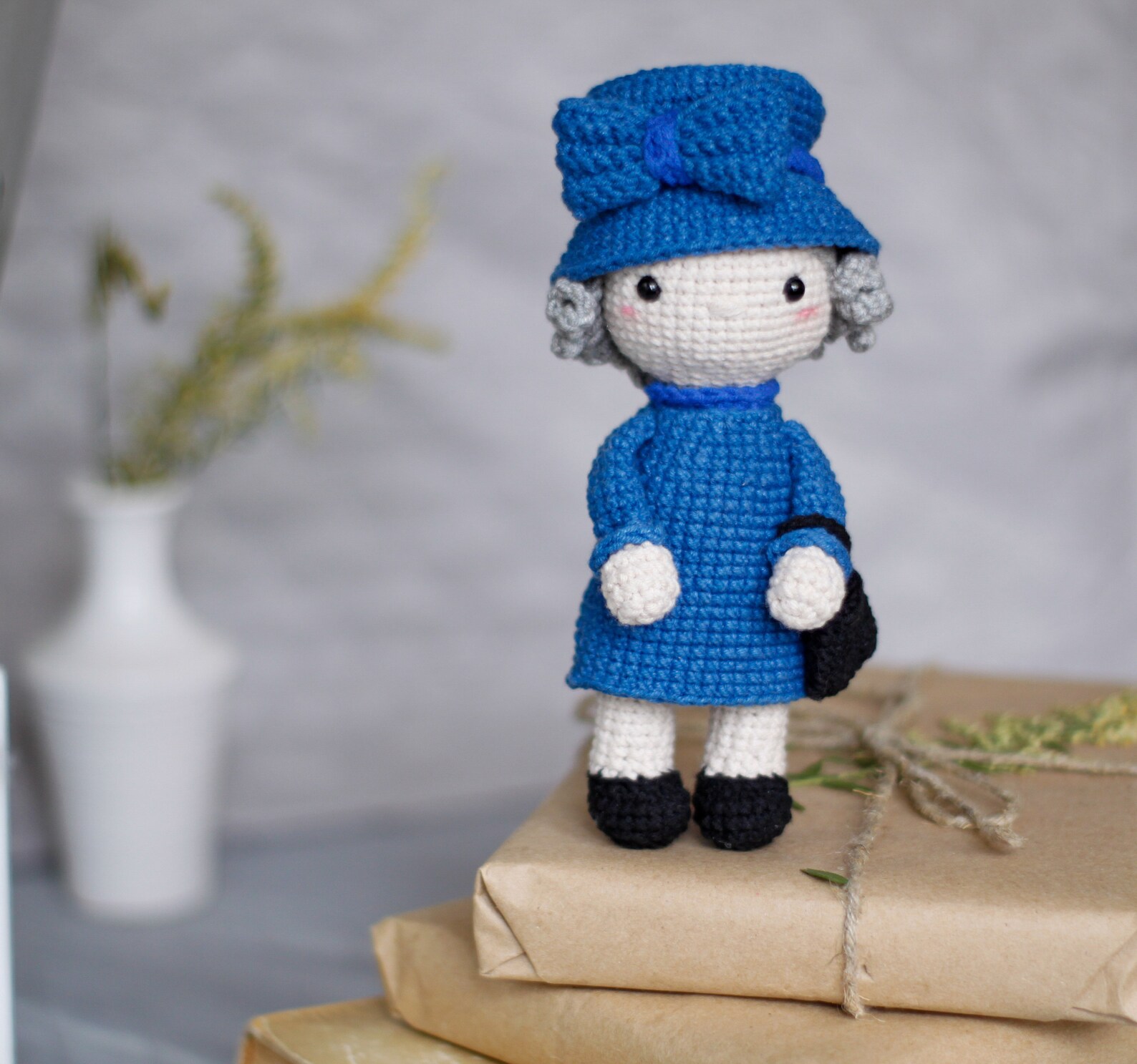 The Queen Elizabeth Crochet Pattern Amigurumi Queen Pattern Etsy