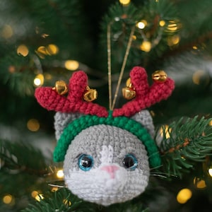 Crochet Christmas tree cat ornament, amigurumi Christmas tree decorations, amigurumi Christmas baubles pattern, christmas ornament image 7